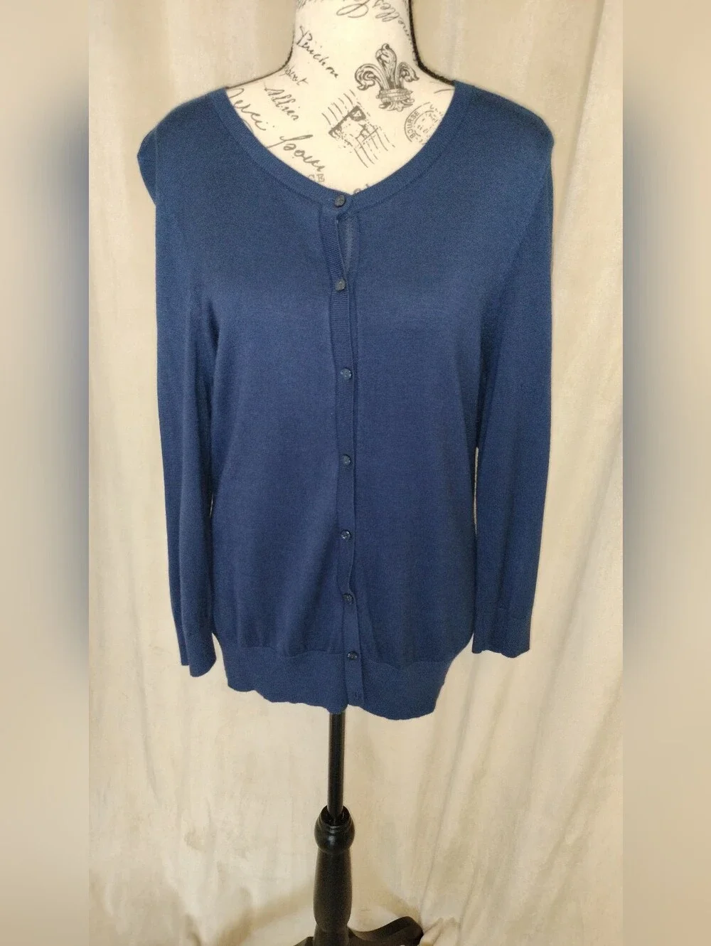 EUC! Halogen Women's Navy Blue Button Front Cardigan 3/4 Sleeves. Size XL - Picture 1 of 8